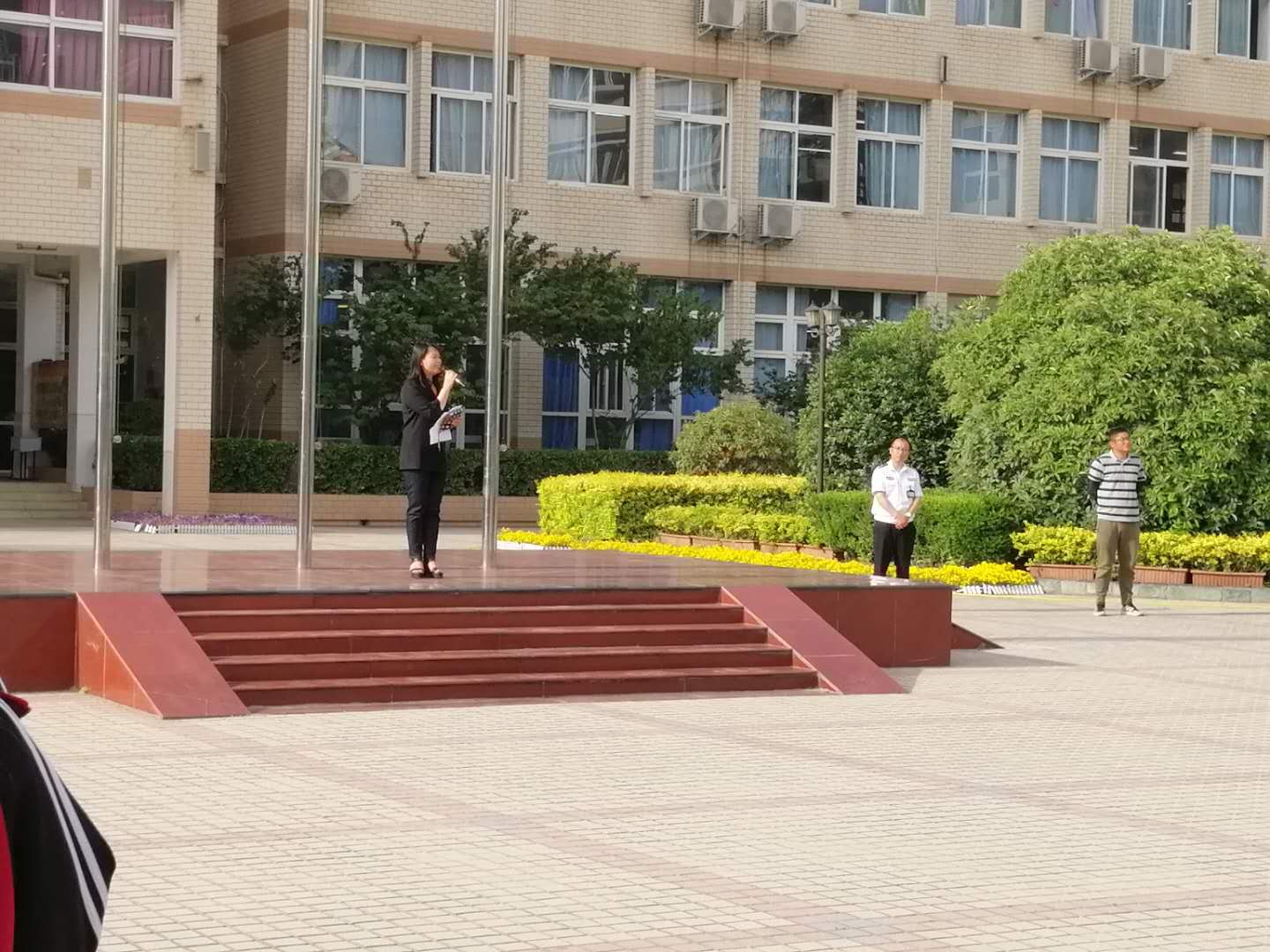 1557828446742298.jpg